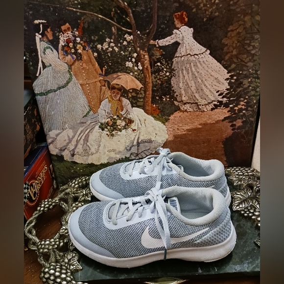 👟👟🧦Nike flex Blue & White sneakers👕👖Size 4Y, Nice Buy Nice Colors.❤️👋🛍 - Picture 6 of 13